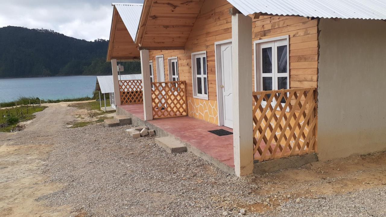 cabañas liquidambar La Trinitaria Exterior foto