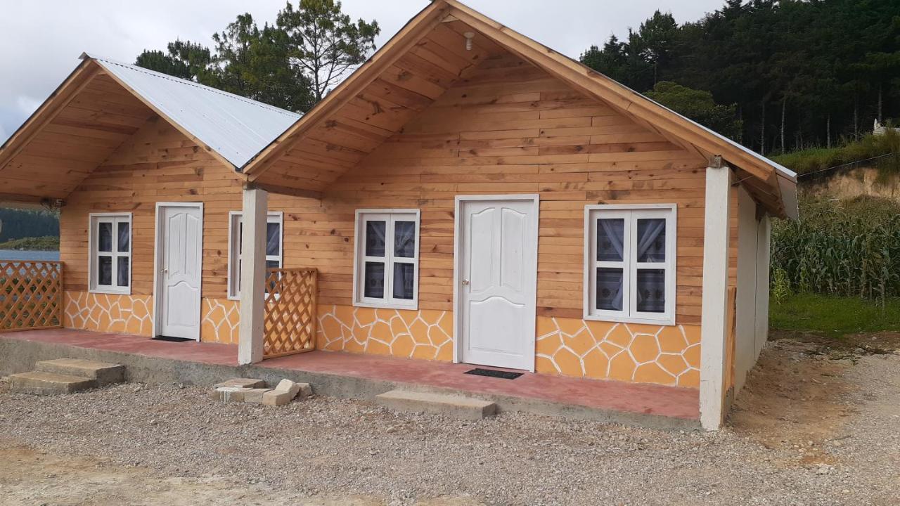 cabañas liquidambar La Trinitaria Exterior foto